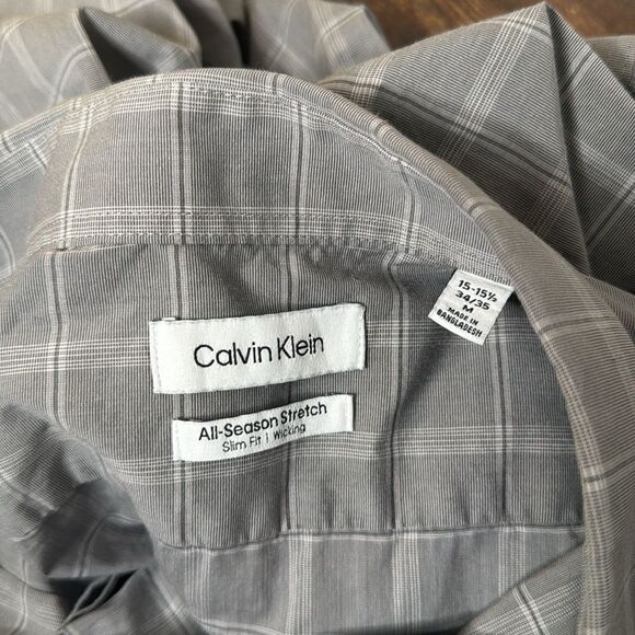Calvin Klein All Season Stretch Slim Fit Wicking Button Down Shirt Medium M - Picture 4 of 4